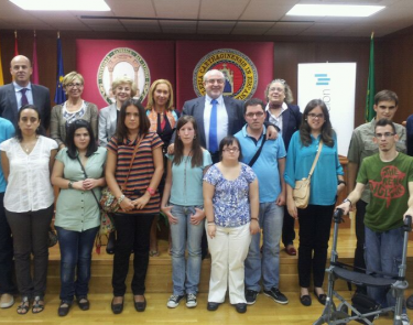 Una docena de jóvenes con discapacidad intelectual inicia sus estudios universitarios en la UCAM con el apoyo de la Fundación Gmp