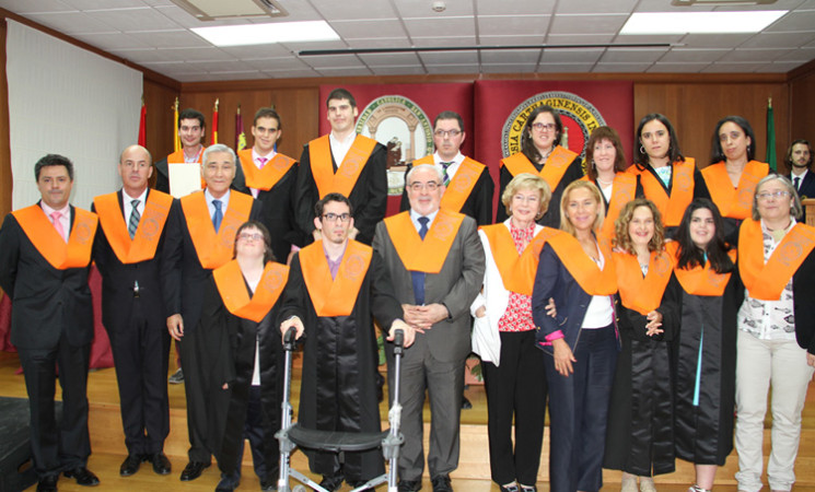 Se diploma la primera promoción de alumnos del programa CAPACITAS
