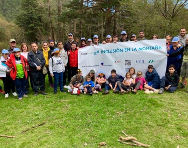 Éxito en la ruta de Inclusión en la Montaña con la asociación APAMA