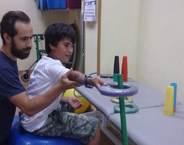 El Torneo de Pádel Solidario para Empresas hará posible la puesta en marcha un nuevo centro de rehabilitación para menores con daño cerebral