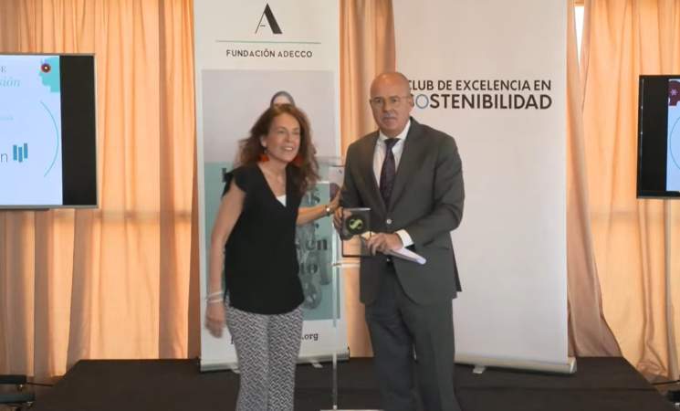 El programa ¨Compromiso Autismo¨ recibe el Premio a la Mejor Práctica de Acción social en los IV Premios de Diversidad e Inclusión de Fundación Adecco