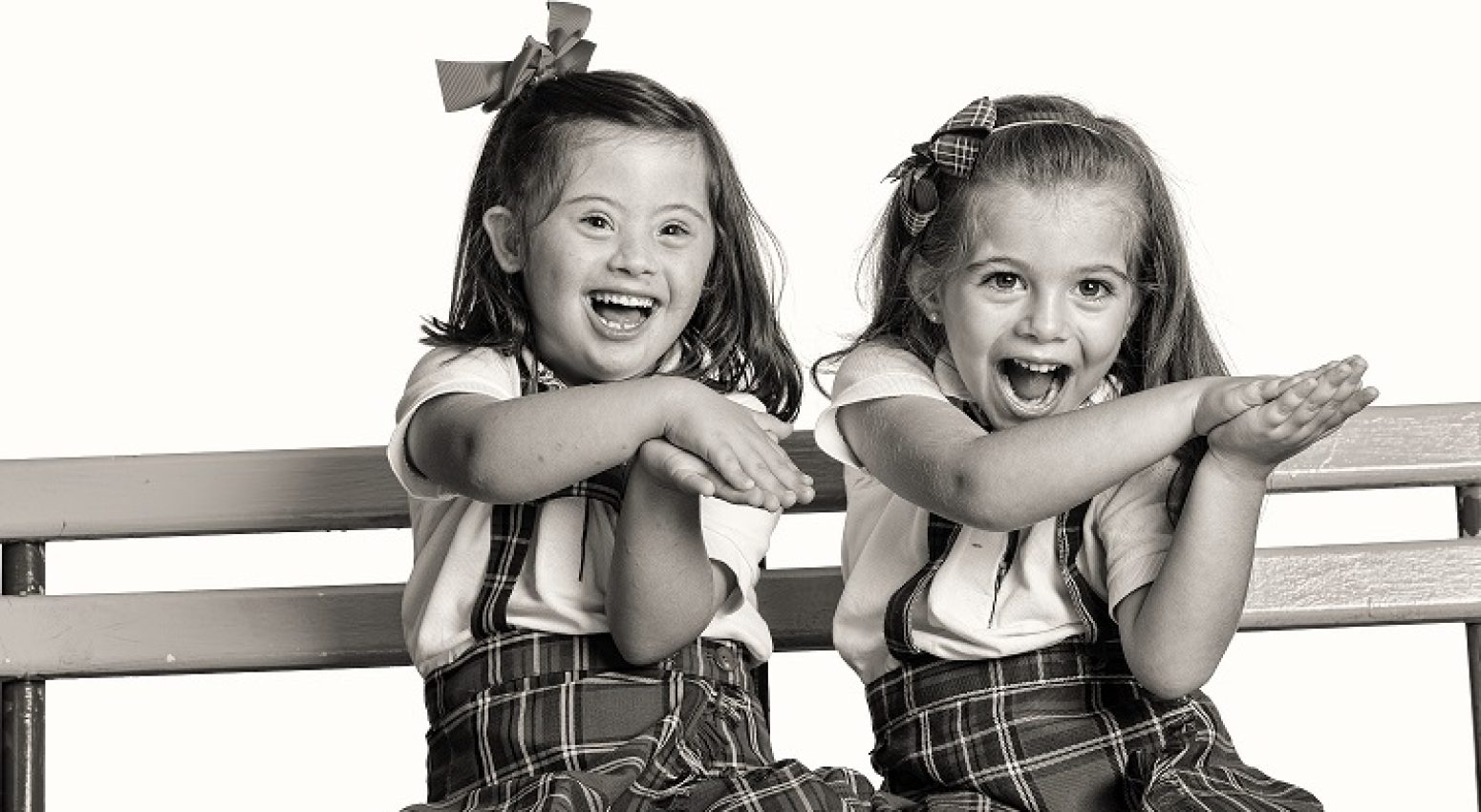 Se presenta en Murcia el Calendario Solidario 2018 de Assido, patrocinado por Fundación Gmp