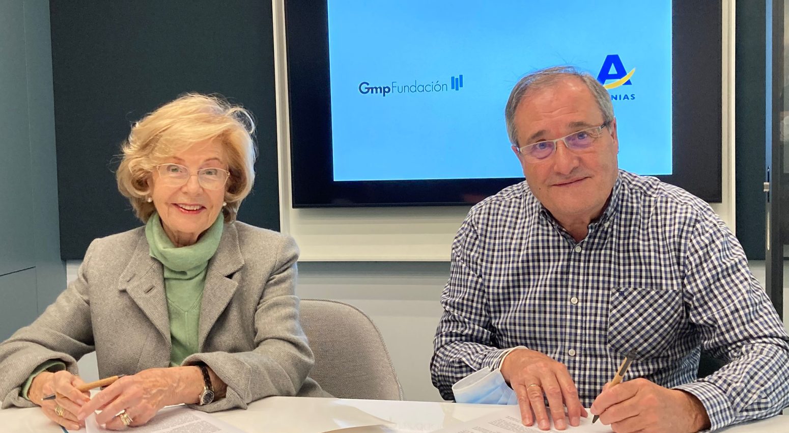 Convenio de colaboración entre Afanias y Fundación Gmp