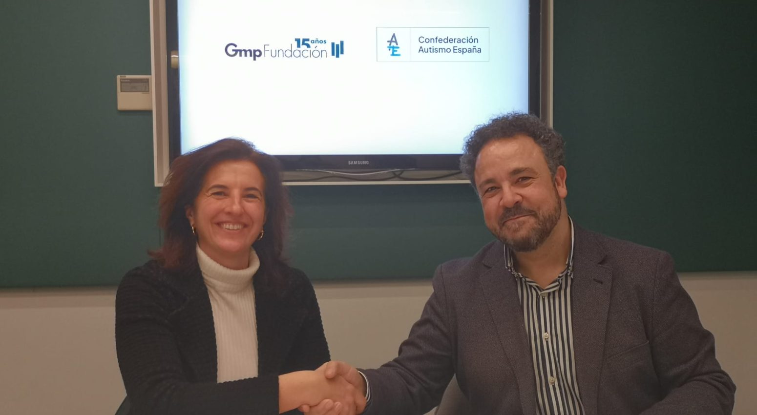 Autismo España y Fundación Gmp formarán a 15.000 nuevos docentes para mejorar la atención del alumnado con autismo